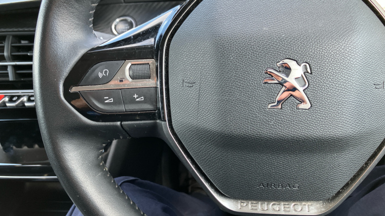 Peugeot 2008 1.2 PureTech Allure 5dr Petrol Estate